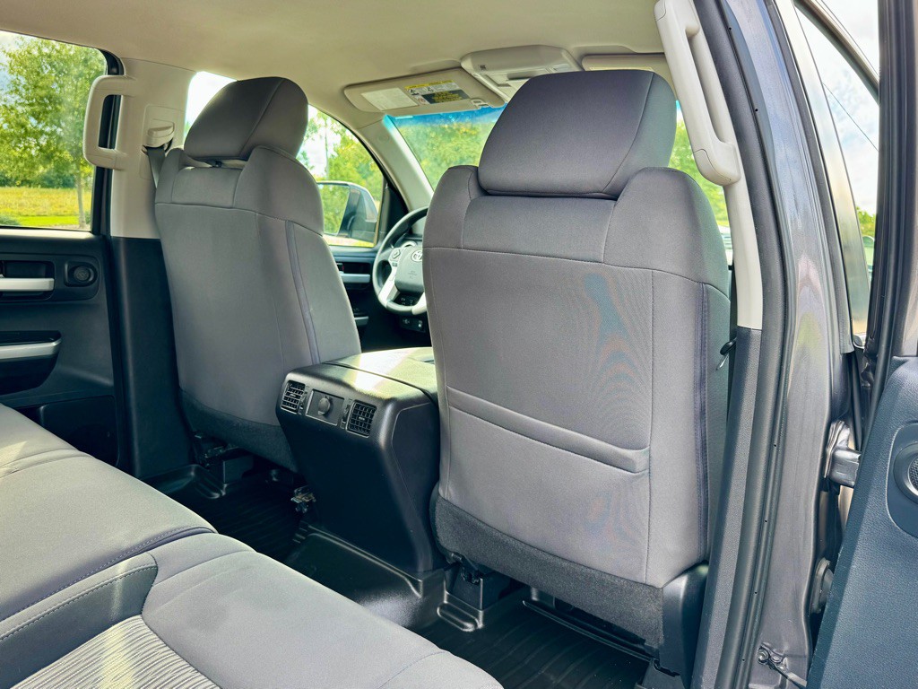 2016 Toyota Tundra Image 24