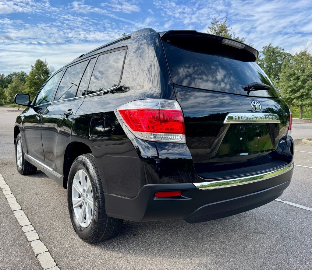 2013 Toyota Highlander Image 7