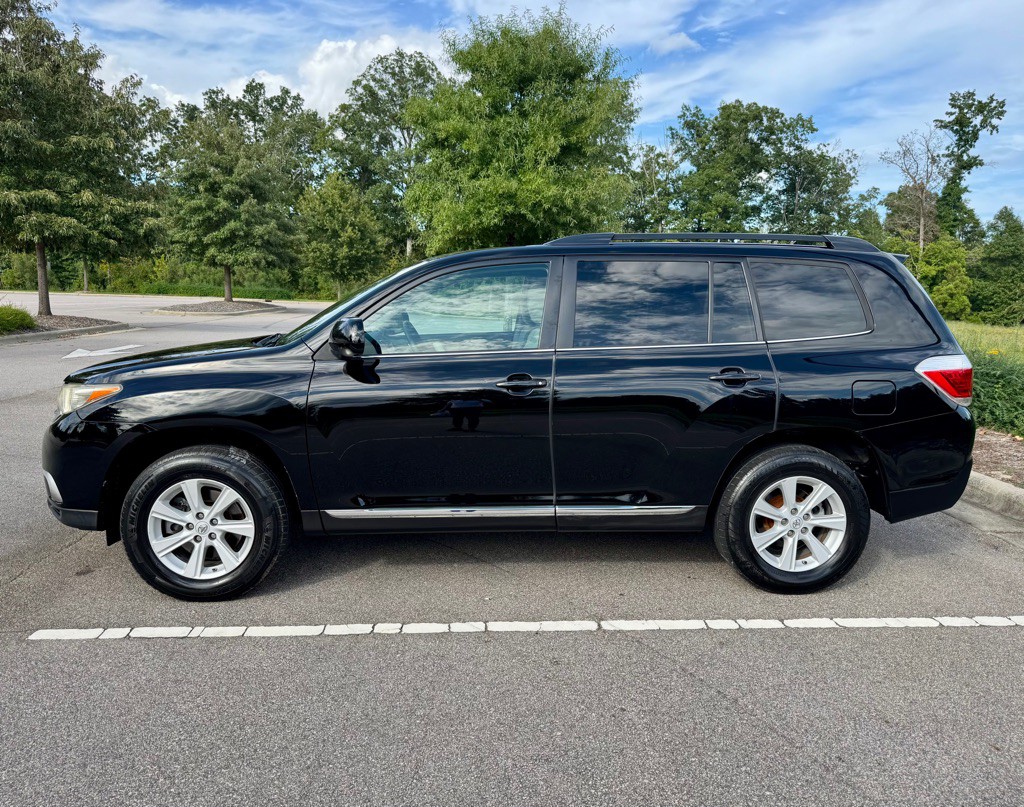 2013 Toyota Highlander Image 8