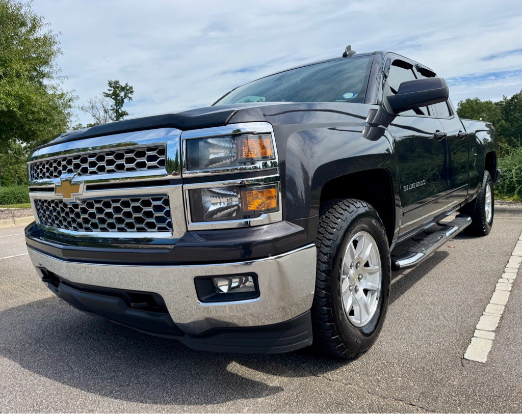 2015 Chevrolet Silverado 1500 Image 1