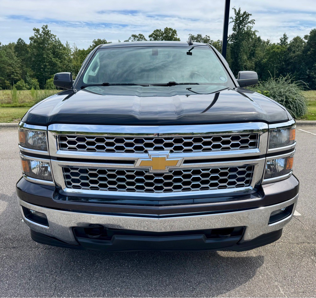 2015 Chevrolet Silverado 1500 Image 2
