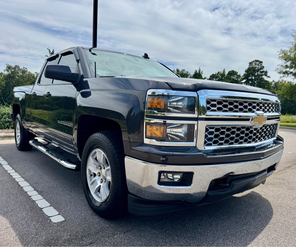 2015 Chevrolet Silverado 1500 Image 3