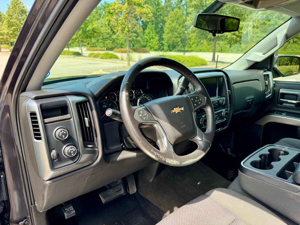 2015 Chevrolet Silverado 1500 Image 11