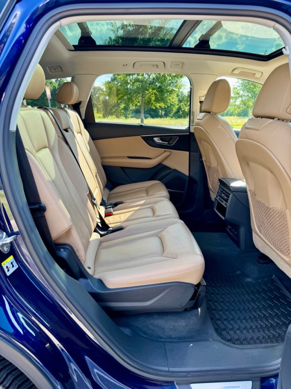 2022 Audi Q7 Image 24