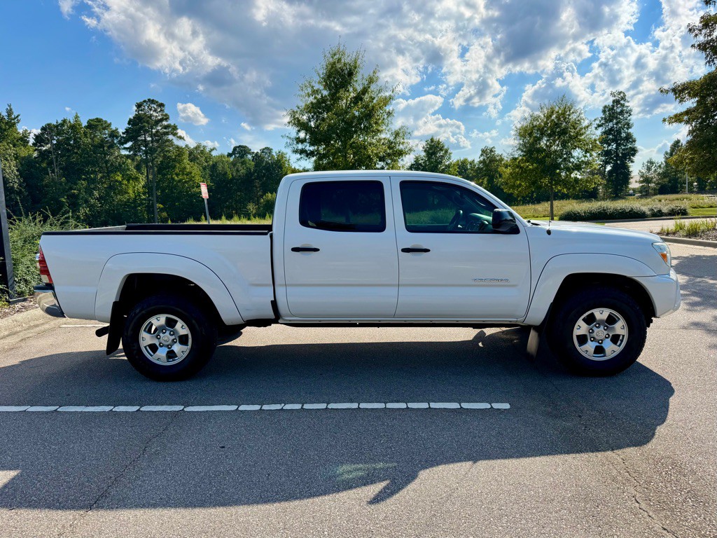 2013 Toyota Tacoma Image 4