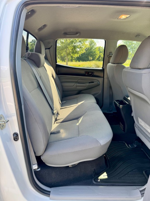 2013 Toyota Tacoma Image 22