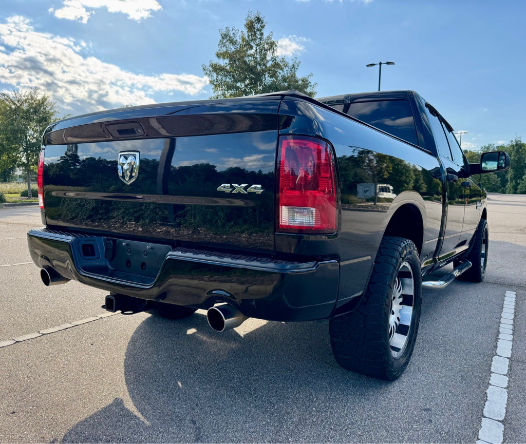 2014 RAM 1500 Image 5