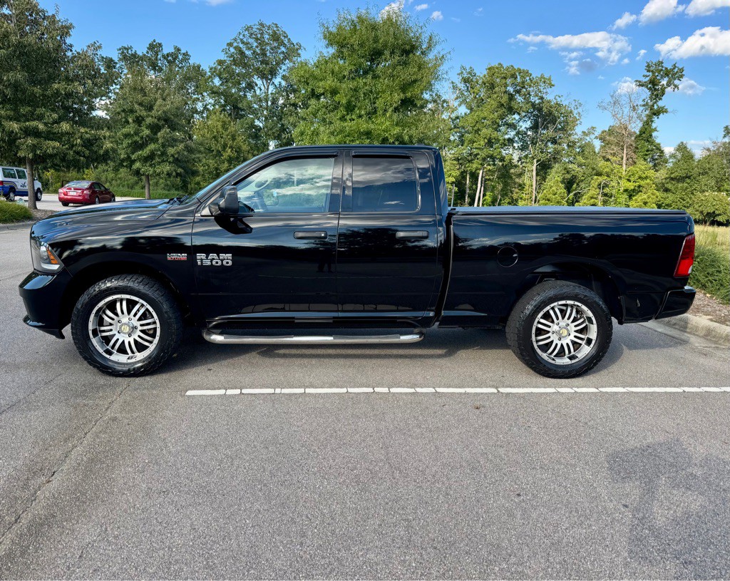 2014 RAM 1500 Image 8