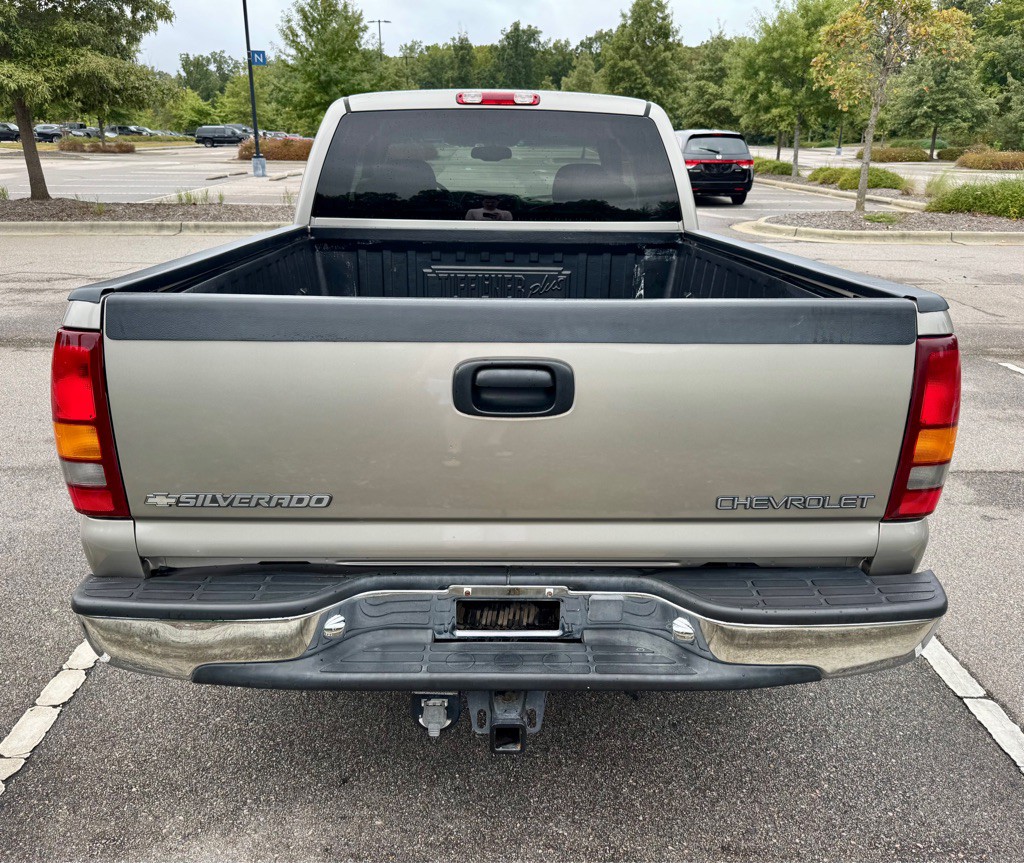 2002 Chevrolet Silverado 1500 Image 6