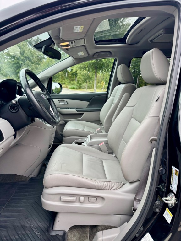 2015 Honda Odyssey Image 10