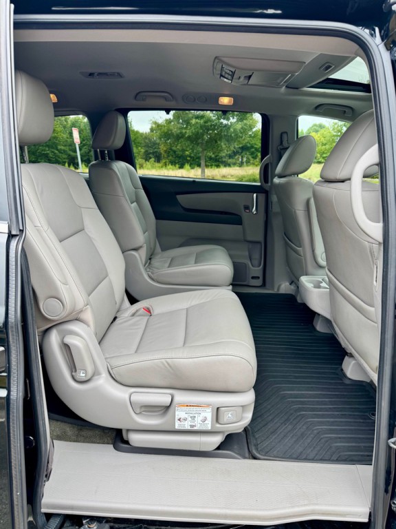 2015 Honda Odyssey Image 21