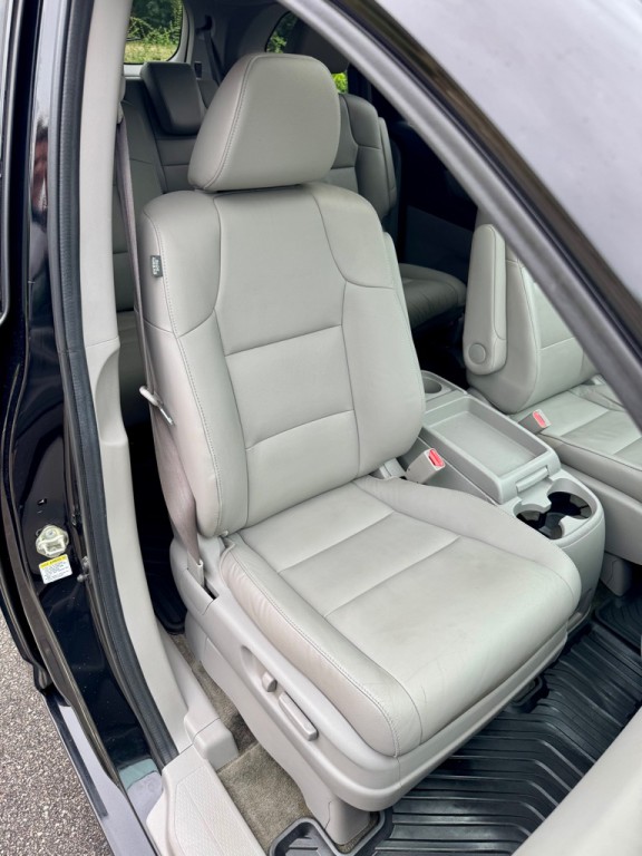 2015 Honda Odyssey Image 24