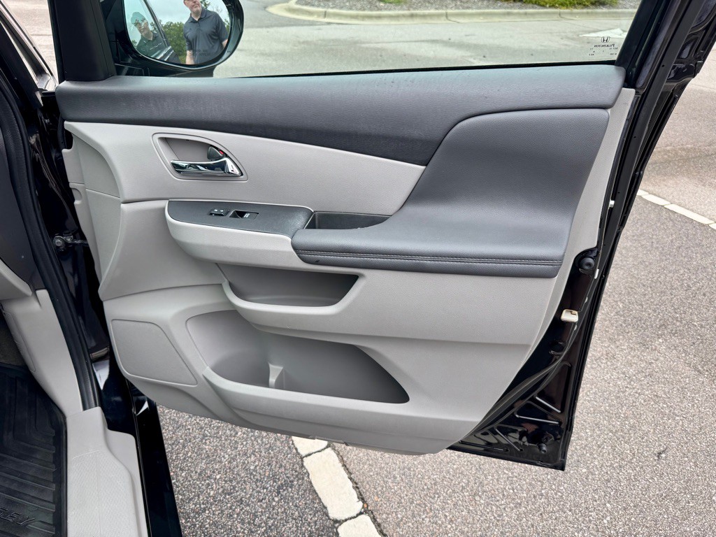 2015 Honda Odyssey Image 26