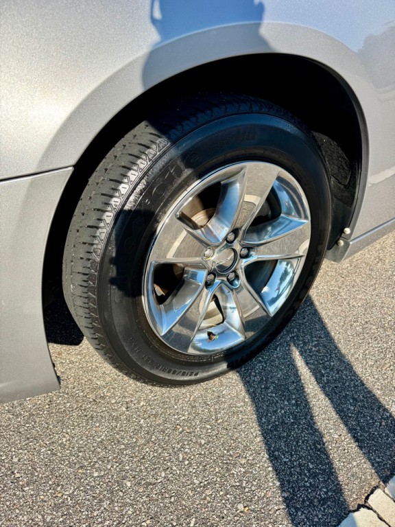 2014 Dodge Charger Image 9