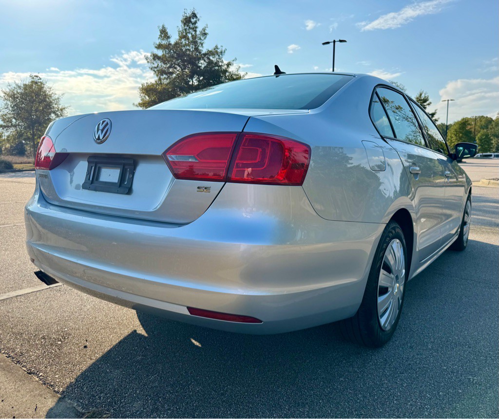 2014 Volkswagen Jetta Image 5