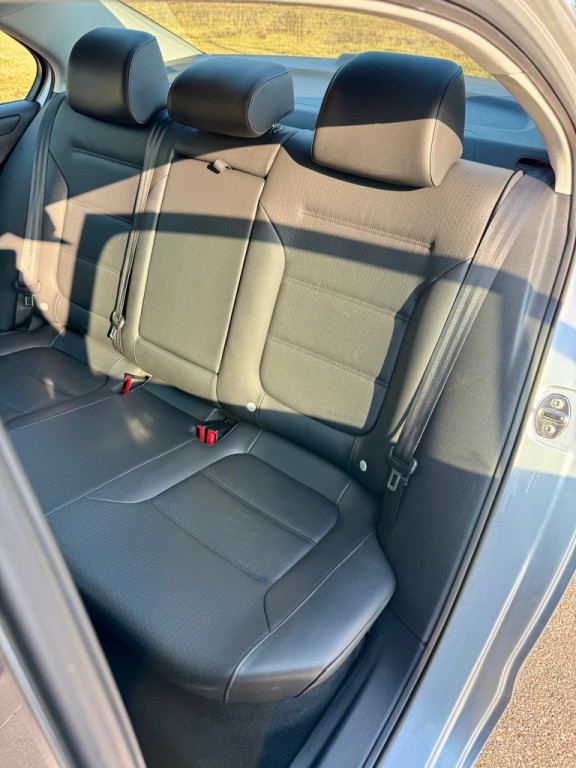 2014 Volkswagen Jetta Image 14