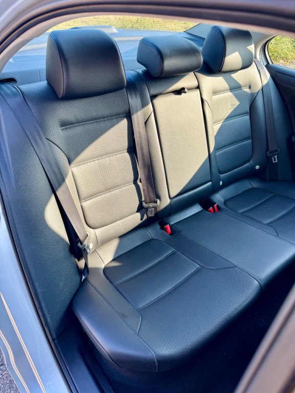 2014 Volkswagen Jetta Image 18