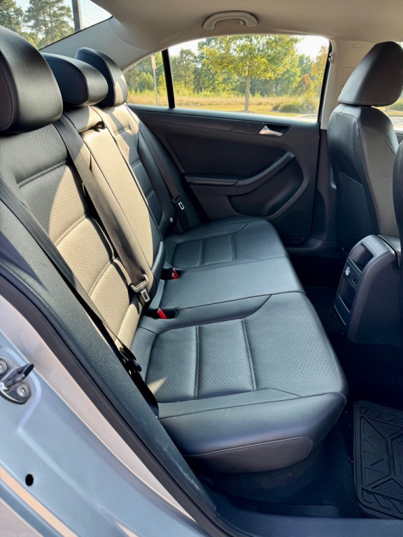2014 Volkswagen Jetta Image 23
