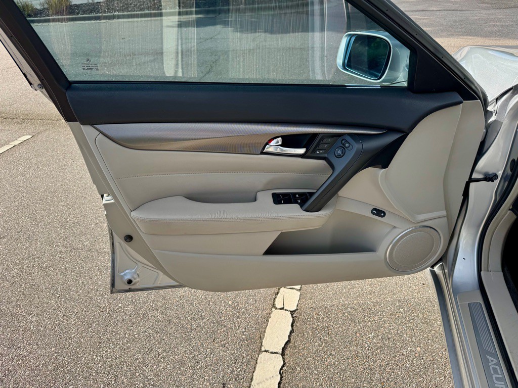 2012 Acura TL Image 12