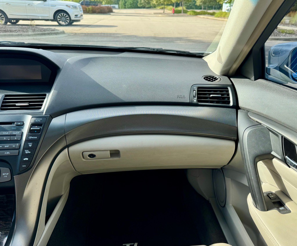 2012 Acura TL Image 20