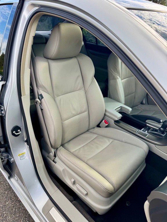 2012 Acura TL Image 26