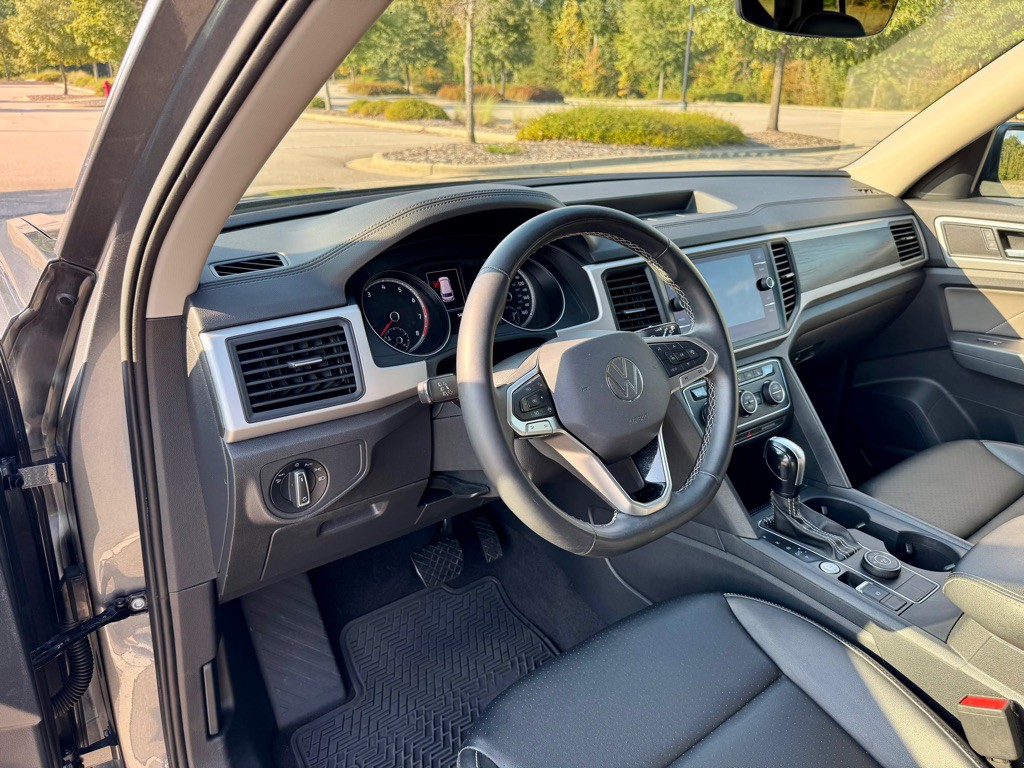 2021 Volkswagen Atlas Image 11