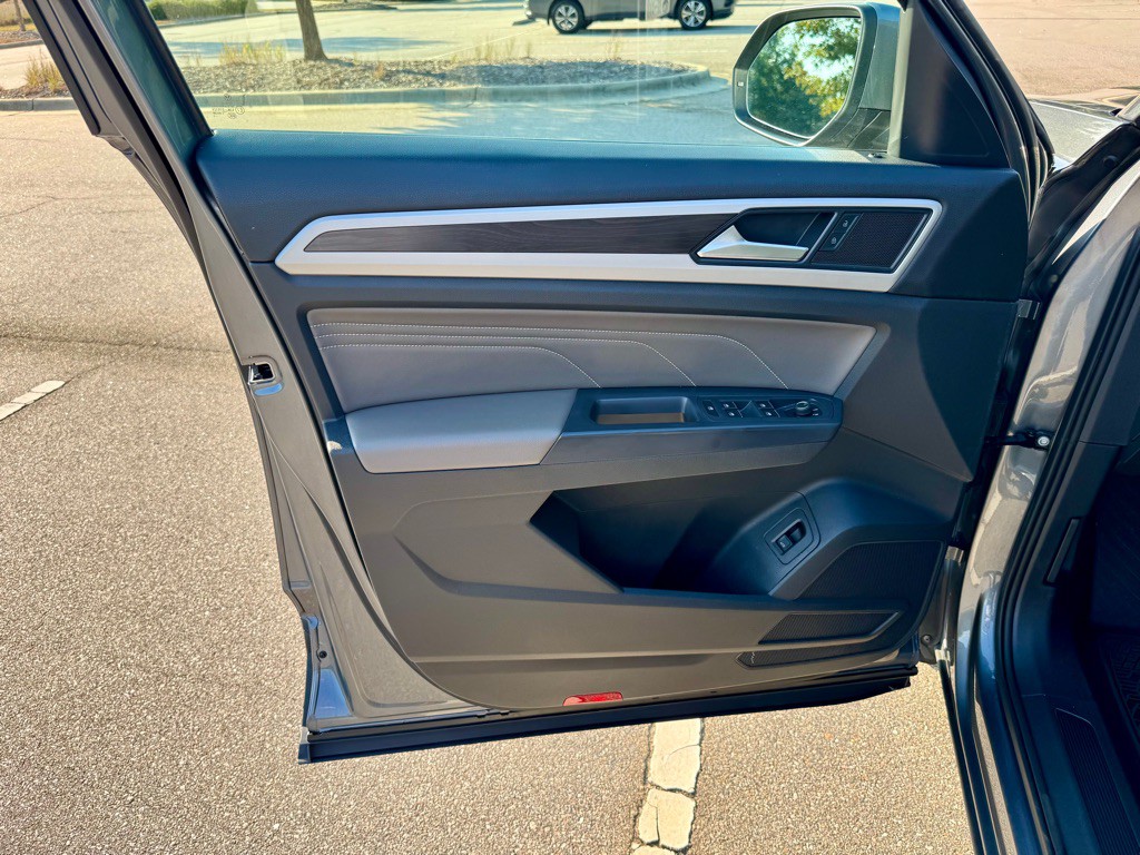 2021 Volkswagen Atlas Image 12