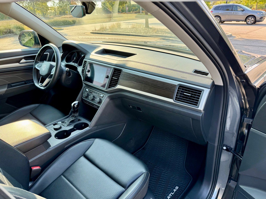 2021 Volkswagen Atlas Image 28