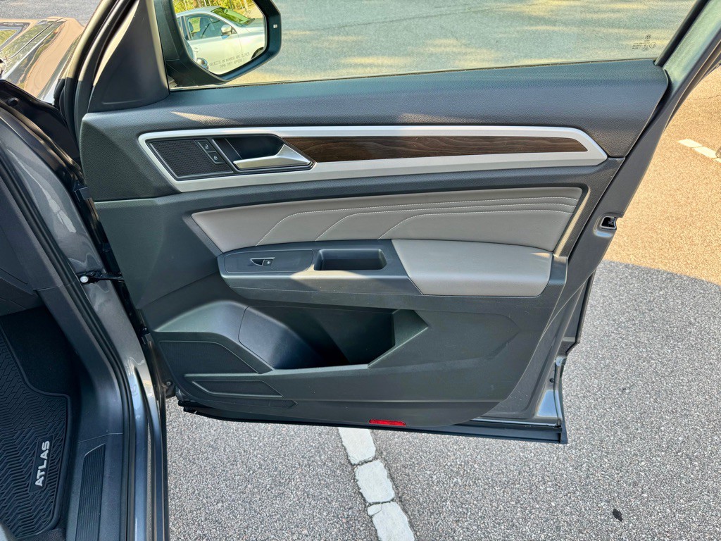 2021 Volkswagen Atlas Image 29