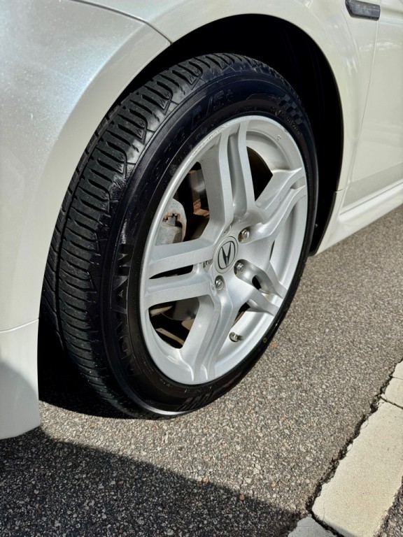 2008 Acura TL Image 9