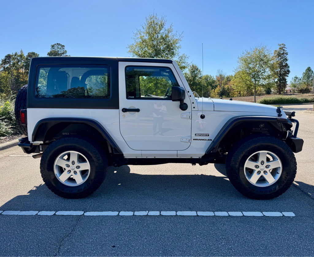 2015 Jeep Wrangler Image 4