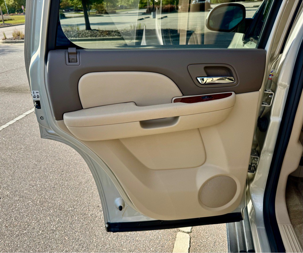 2014 Chevrolet Tahoe Image 18