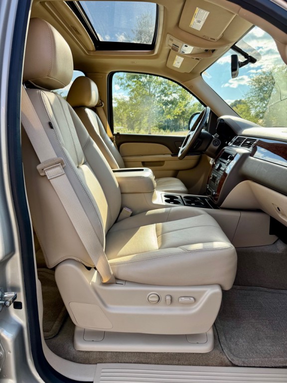 2014 Chevrolet Tahoe Image 28