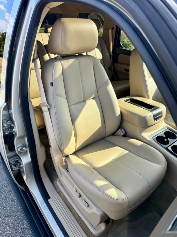 2014 Chevrolet Tahoe Image 29