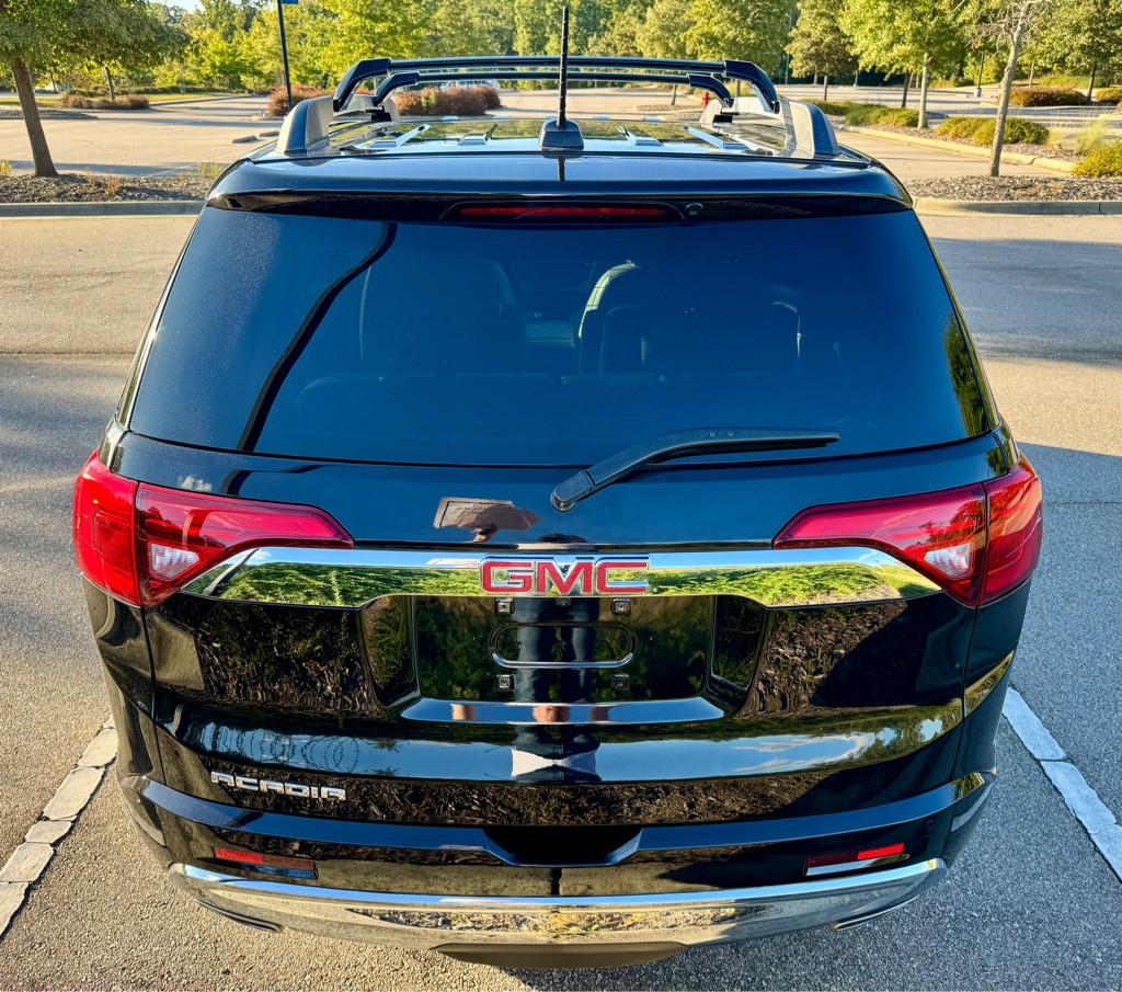 2017 GMC Acadia Image 6