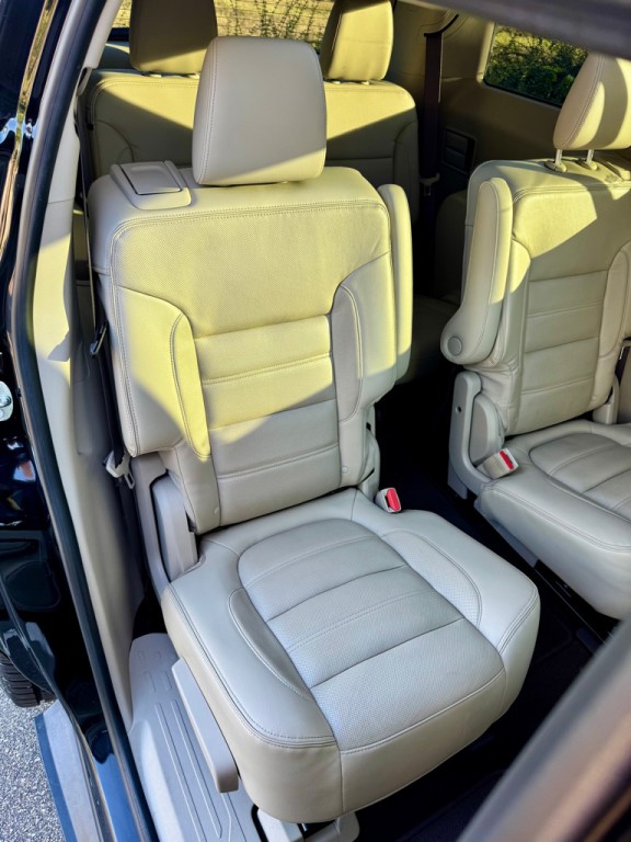 2017 GMC Acadia Image 25