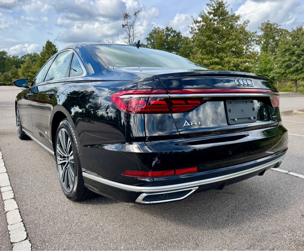 2020 Audi A8 Image 7