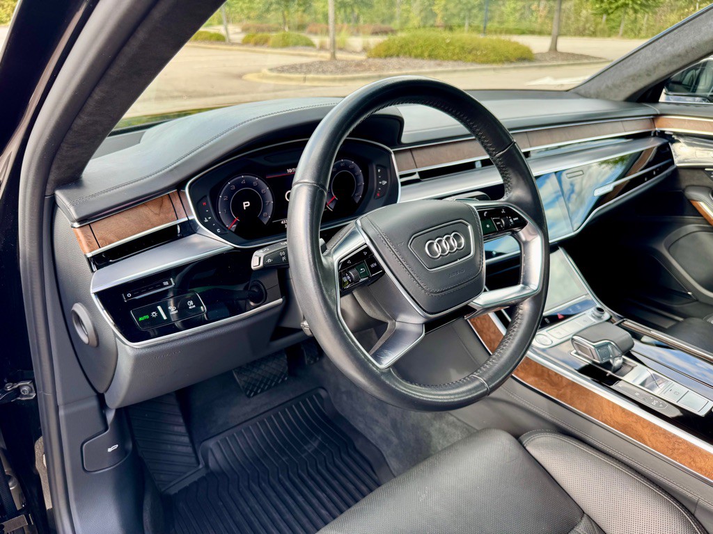 2020 Audi A8 Image 12