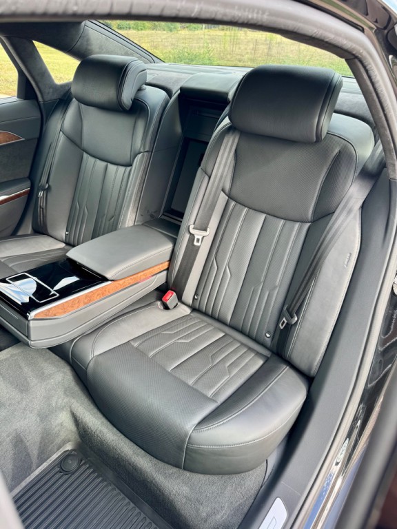 2020 Audi A8 Image 15