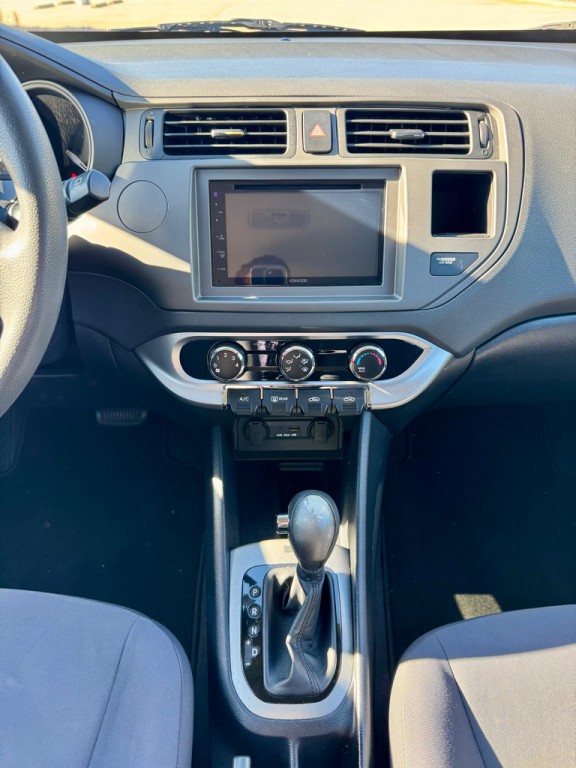 2012 Kia Rio Image 19