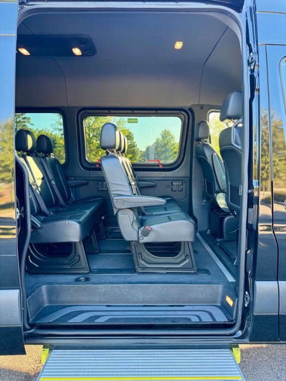 2020 Mercedes-Benz Sprinter Image 13