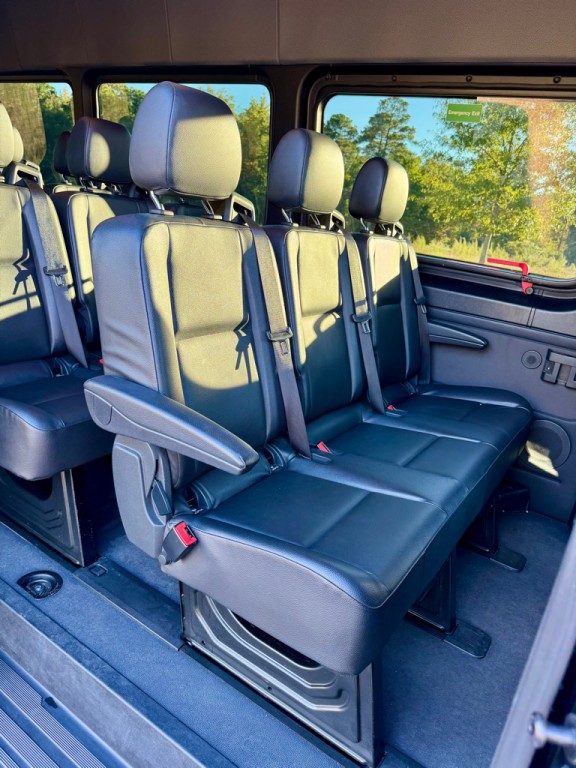 2020 Mercedes-Benz Sprinter Image 14