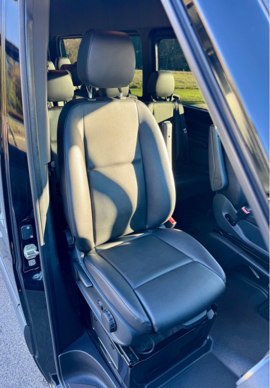 2020 Mercedes-Benz Sprinter Image 24