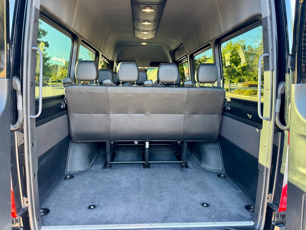 2020 Mercedes-Benz Sprinter Image 27