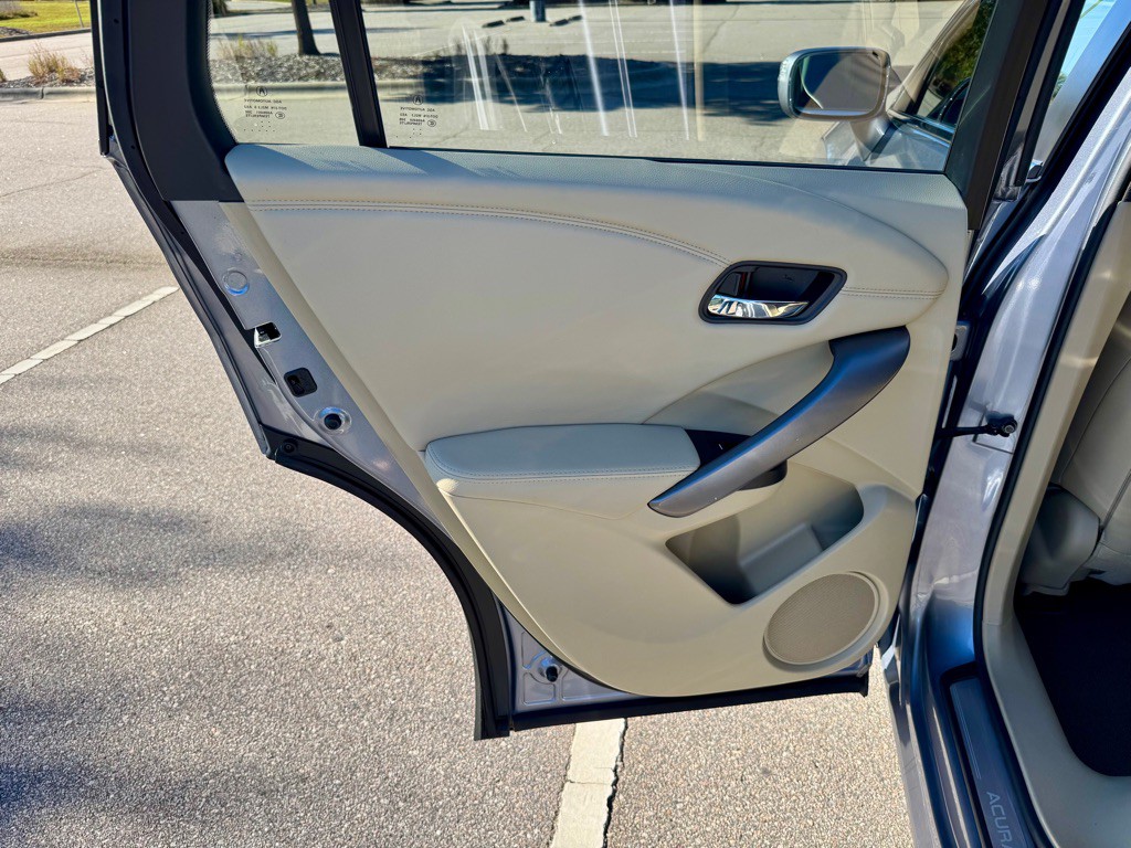 2014 Acura RDX Image 17