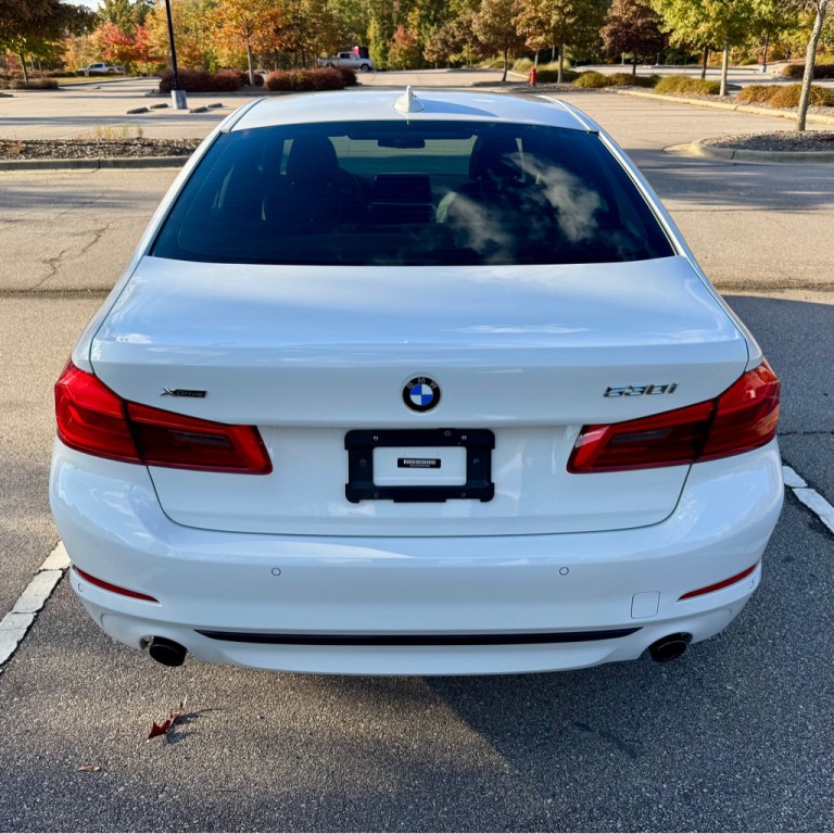 2019 BMW 5 Series Image 6