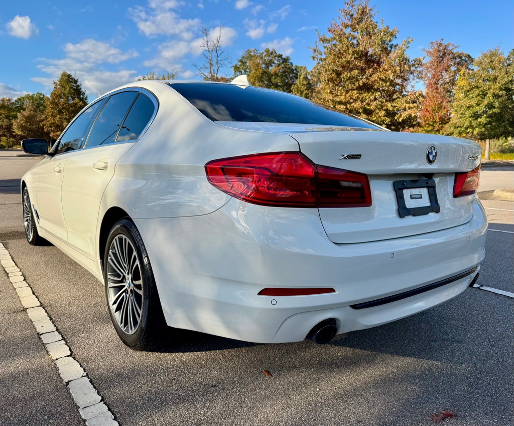 2019 BMW 5 Series Image 7