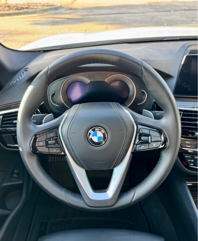 2019 BMW 5 Series Image 19