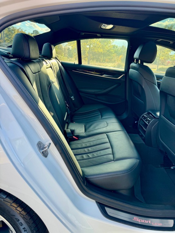 2019 BMW 5 Series Image 22