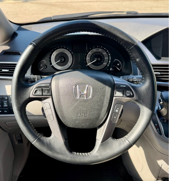 2014 Honda Odyssey Image 18